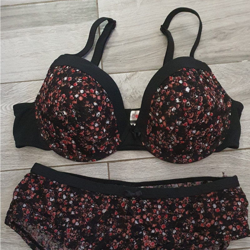 bra and panties I use on video